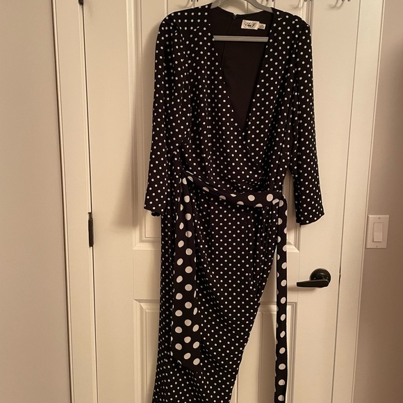 Dotted black and white jumpsuit - Picture 1 of 5